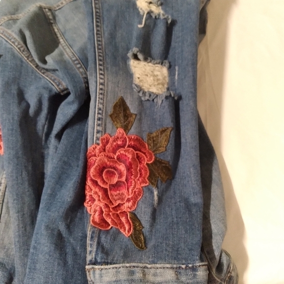 EXPRESS rose embroidered denim jacket - Picture 13 of 15